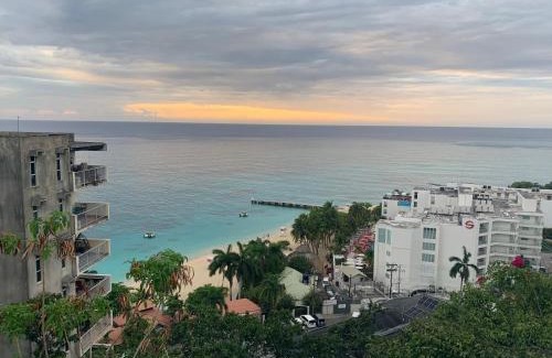 Montego Bay Apartment | Garden Beach Resort
