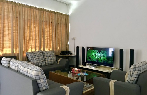 Kampung Bakau House | GardenTerrace | Langkawi | 4 Rooms 8 Beds 3 Baths