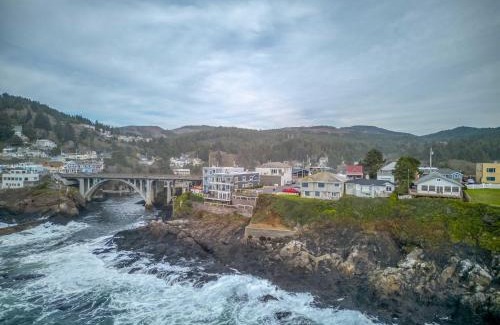 Depoe Bay House | Gardner Family House #2