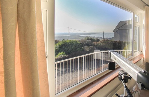 Llanfair Cottage | GARNEDD LWYD, family friendly, with a garden in Llanfair