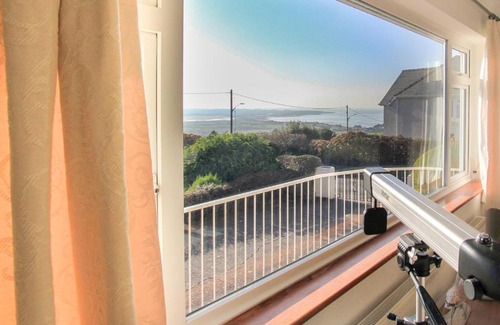 Llanfair House | Garnedd Lwyd