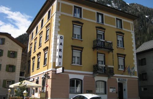 Susch Hotel | Garni Fluela Susch