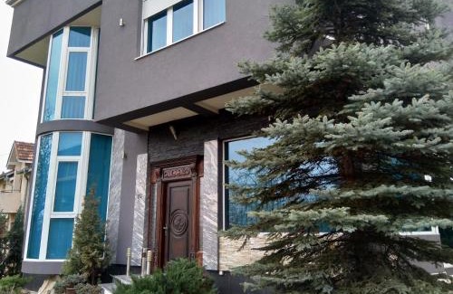 Kragujevac Hotel | Garni Hotel Lama