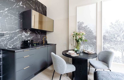 Piasek Południe Apartment | Garret Apartment in the Old Town centre