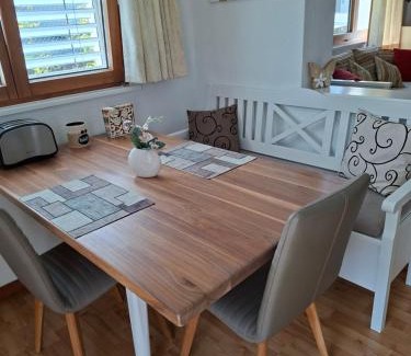 Eschen Apartment | Garten-Wohnung