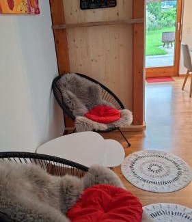 Eschen Apartment | Garten-Wohnung