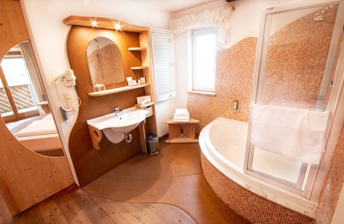 Erl Hotel | Gasthaus-Hotel beim Dresch