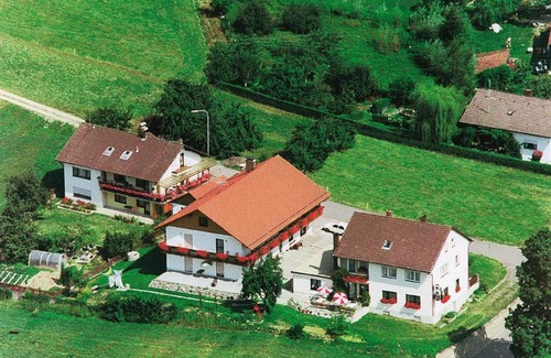 Falkenfels House | Gasthaus-Pension Hilmer