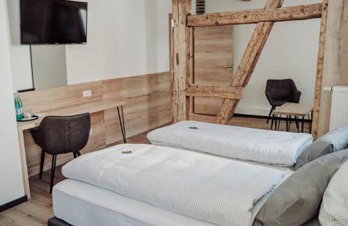 Grosswallstadt Hotel | Gasthaus Zum Adler