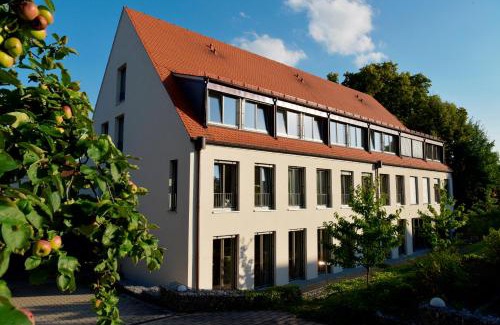 Wernsdorf House | Gasthof Schiller bei Bamberg