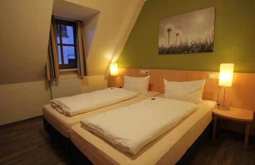 Kleinostheim Hotel | Gasthof Weißes Roß