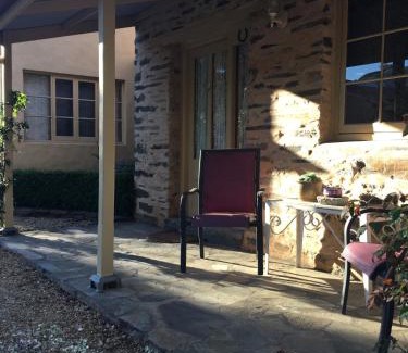 Strathalbyn House | Gasworks Cottages and Gardens