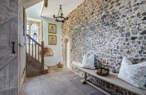 Saint Osyth House | Gatehouse East