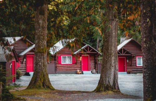 Nisqually Park Hotel | Gateway Inn & Cabins