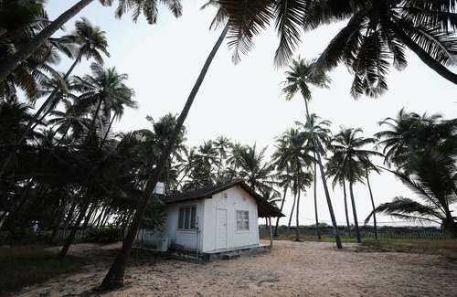 Tonse West Ski Chalet | GB Beach house