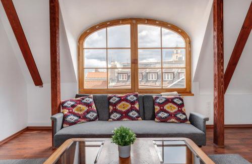 Old Town Apartment | Gediminas Tower View Apartment in Vilnius Old Town by Reside Baltic