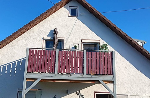 Leeder Apartment | Gemütliche Naturnahe Ferienwohnung in Oberbayern