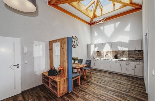 Bad Fuessing Apartment | Gemütliche Suite mit Gartenblick und WLAN im Bayerischen Bäderdreieck