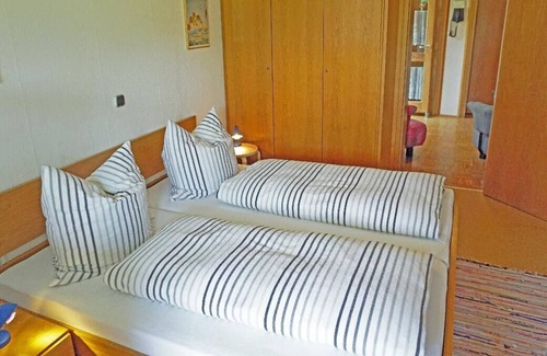 Wiesenfelden Apartment | Gemütliches Feriendomizil (45qm) mit separatem Eingang und Liegewiese