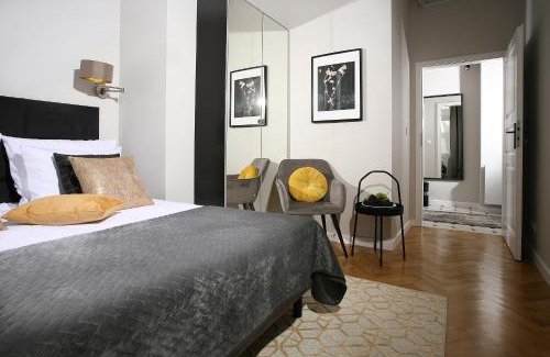 Kazimierz Apartment | Gem Apartment by Castle (Old Town Krakow)