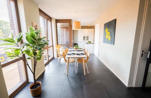 Nistelrode Apartment | Generous 136m² Two-Bedroom Apartment (PS-18)