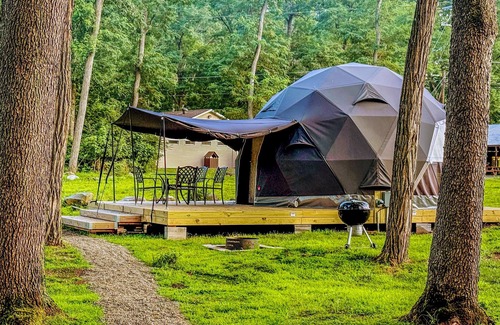 Gilboa Cabin | Geodesic Dome Glamping in the Catskills