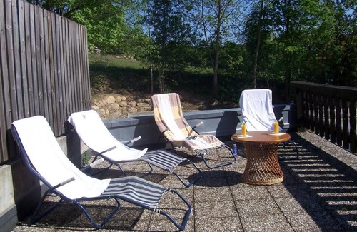 St. Oswald Apartment | Geräumige Ferienwohnung (75 qm) mit Balkon umgeben von einer traumhaften Naturlandschaft