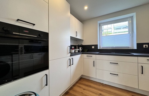 Ueberlingen Apartment | Geräumige Unterkunft für bis zu Sechs Personen Ideal für Familien Oder Gruppen