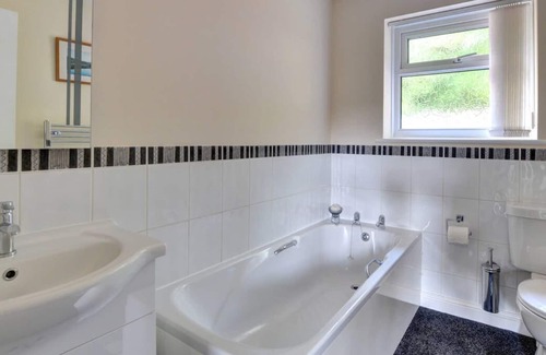 Llanelltyd House | Gerddi'r Coed in the beautiful Dolgellau