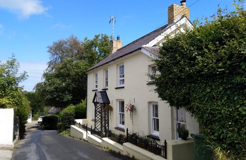 Llandyssiliogogo House | Gerynant