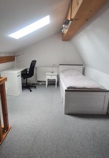 Sandershausen Apartment | Gesamte Unterkunft free parking, WLAN