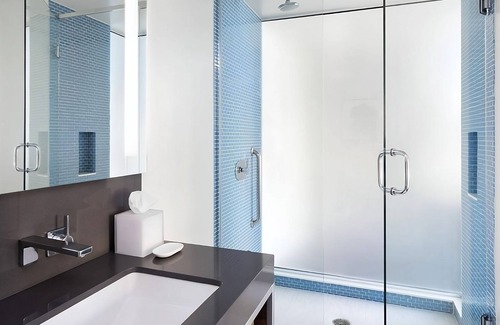 Downtown Minneapolis Hotel | Get Ready for Blissful Getaway! Pet-friendly, Near American Swedish Institute!