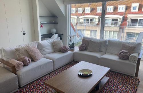 Knokke Apartment | Ghibli - Duplex with parking