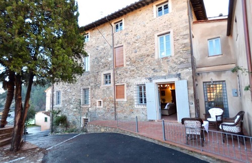 Sant'Andrea di Compito Villa | Giada Country House & Pool - GiadaPalaceGroup