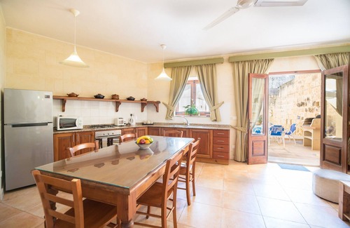 Xewkija Villa | Gianni - Xewkija Holiday Home