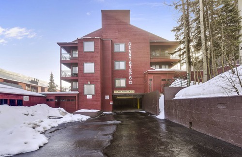 Brian Head Condo | Giant Steps #44 - ski in/out - great location to the slopes