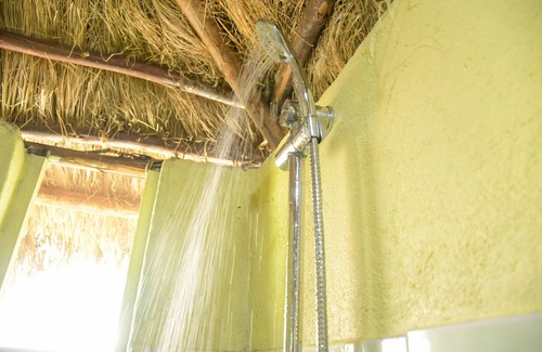 Mara North Conservancy Hotel | Giraffe Hills Mara Camp