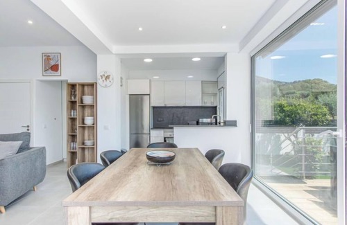 El Mas Bosca House | Gironés by Interhome