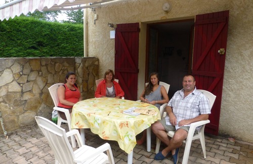 Puy-l'Eveque Apartment | Gite 2-4 Pers Avec Piscine Dans le LOT