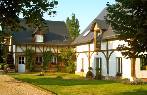 Saint-Lucien House | Gîte 250m2 for rent /15 people /wedding reception and seminar party