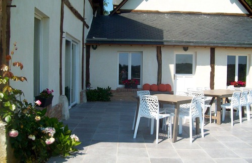 Saint-Lucien House | Gîte 250m2 for rent /15 people /wedding reception and seminar party