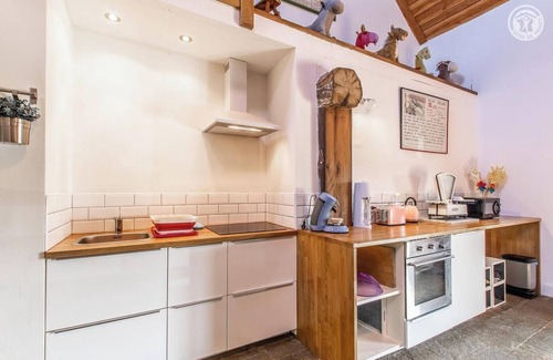 Issy-l'Eveque House | Gite 3 Epis Chez LE Lutin