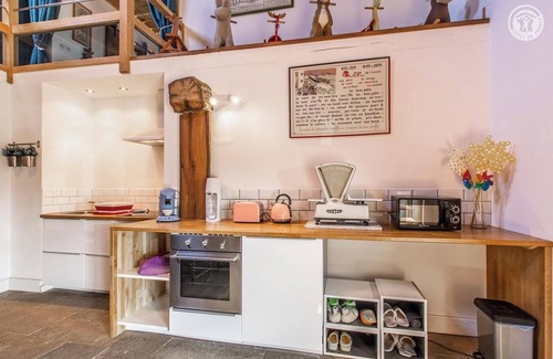 Issy-l'Eveque House | Gite 3 Epis Chez LE Lutin