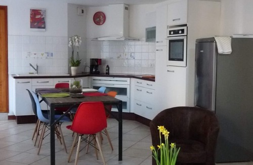 Binic Cottage | Gite 350 M from the port of Binic. J