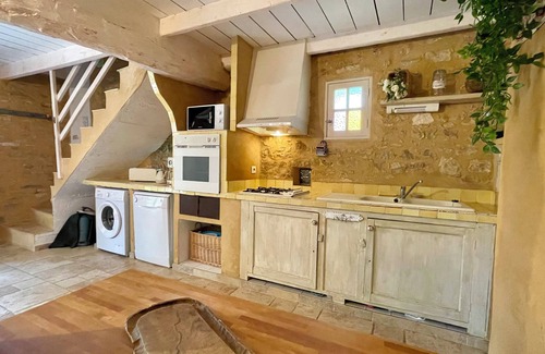 Saint-Aubin-de-Nabirat House | Gite 7 Personnes Bordé par la Riviere