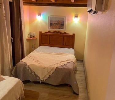 Montesquieu-Avantes House | GITE A LA FERME