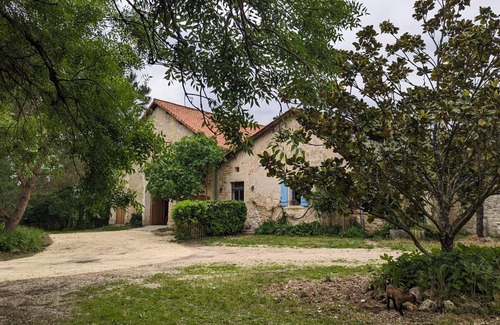 Bazac Cottage | Gite Bazac, 6 bedrooms, 11 persons