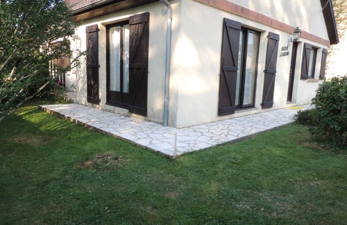 Bagnoles-de-l'Orne House | Gite Bruyére d Andaine Quartier Belle Epoque 3 star