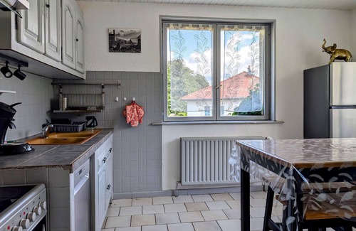 Champagney Cottage | Gite Champagney, 4 bedrooms, 6 persons