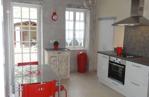 Charroux Cottage | Gite Charroux - Allier, 3 bedrooms, 7 persons